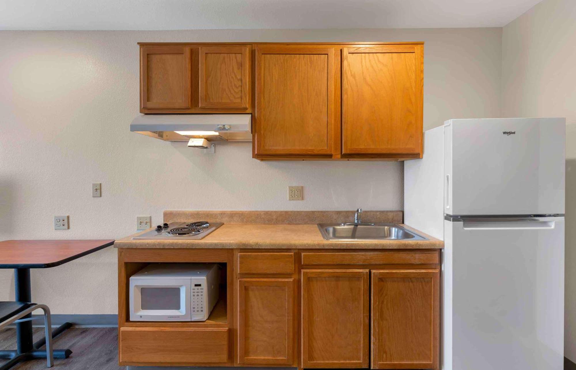 Extended Stay America Select Suites - Louisville - South Lynnview Екстериор снимка