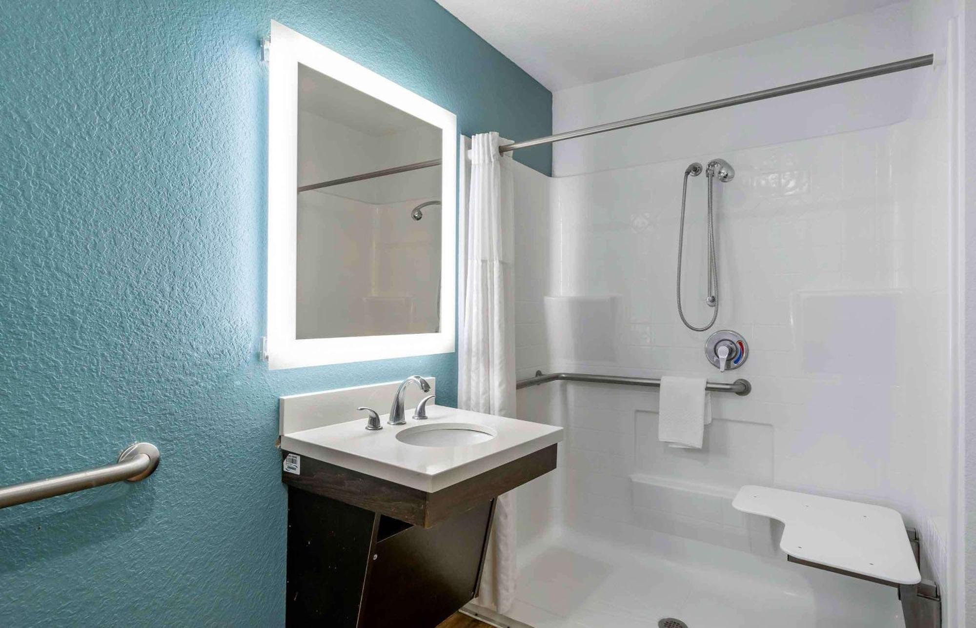 Extended Stay America Select Suites - Louisville - South Lynnview Екстериор снимка